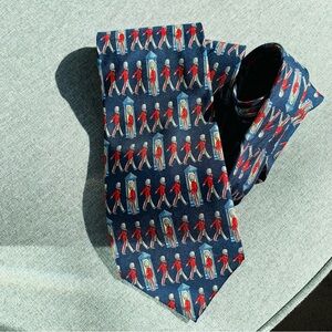 Silk Tie Necktie Navy Red Soldiers London Royal King UK Dad Business Formal